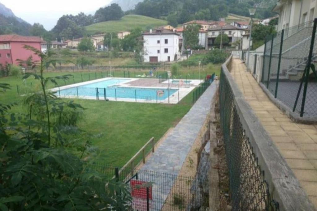 ArredondoCasa En La Montana Con Piscina De Temporada别墅 外观 照片