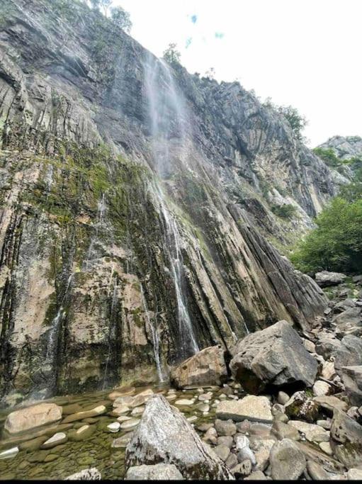ArredondoCasa En La Montana Con Piscina De Temporada别墅 外观 照片