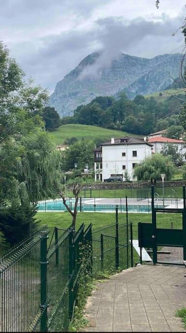 ArredondoCasa En La Montana Con Piscina De Temporada别墅 外观 照片