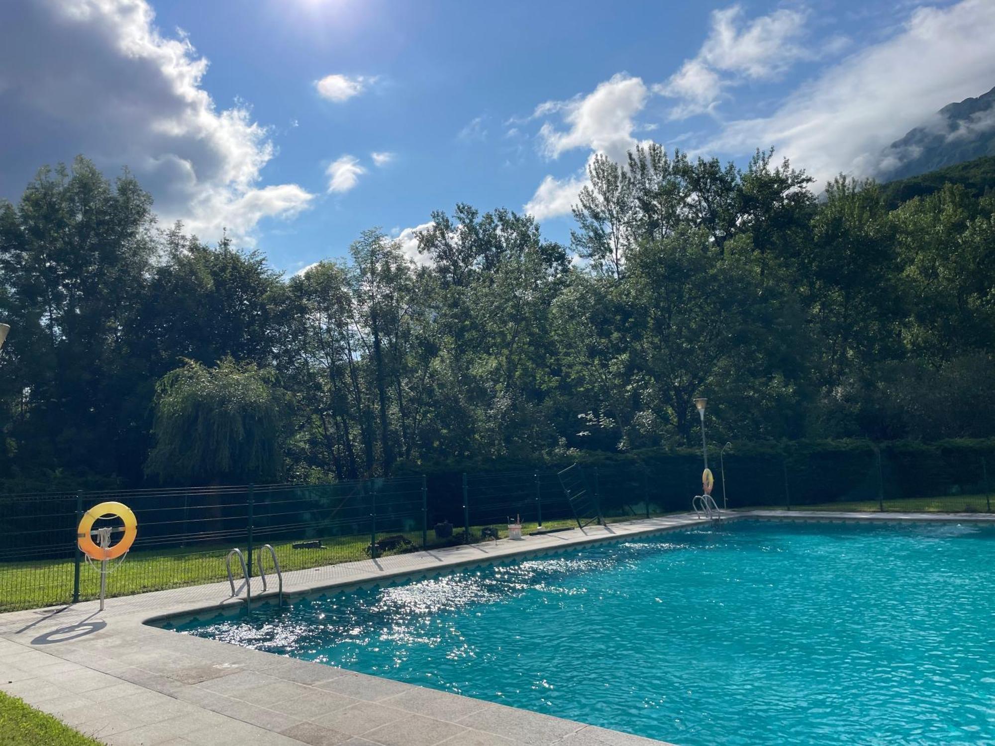 ArredondoCasa En La Montana Con Piscina De Temporada别墅 外观 照片